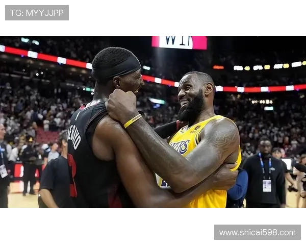 詹姆斯预见阿德巴约狂砍83分