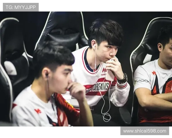 董方雨自信执法FIFA赛事决赛